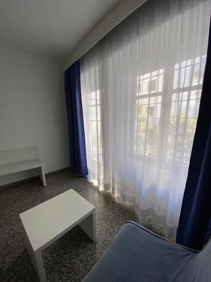 Hostal Pitiusa Ібіца Екстер'єр фото