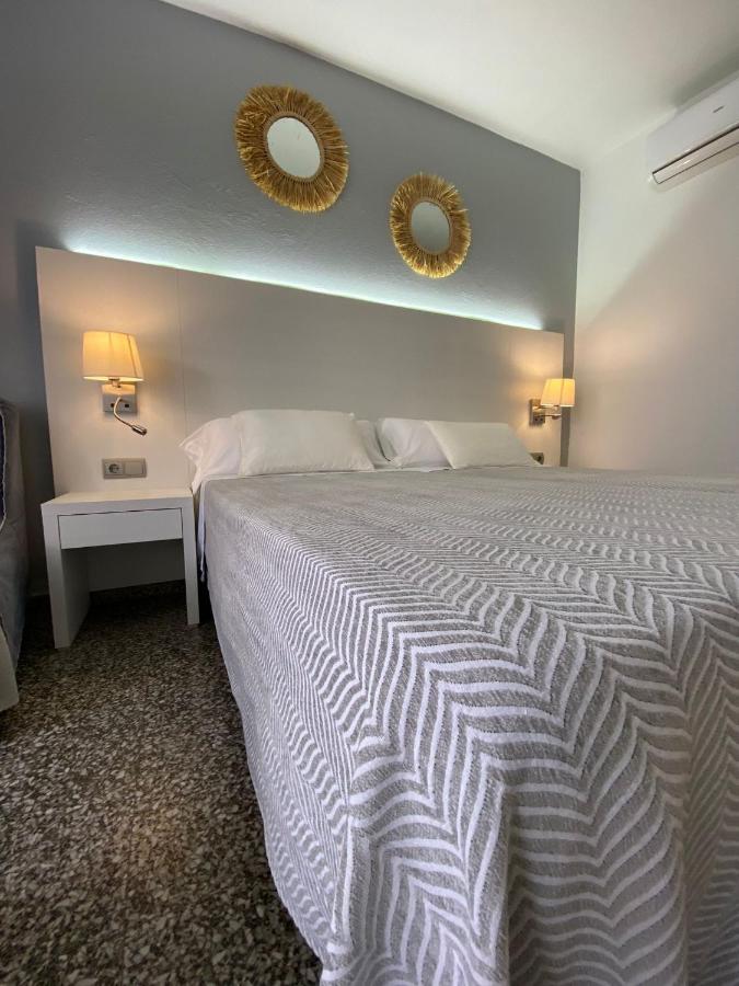 Hostal Pitiusa Ібіца Екстер'єр фото