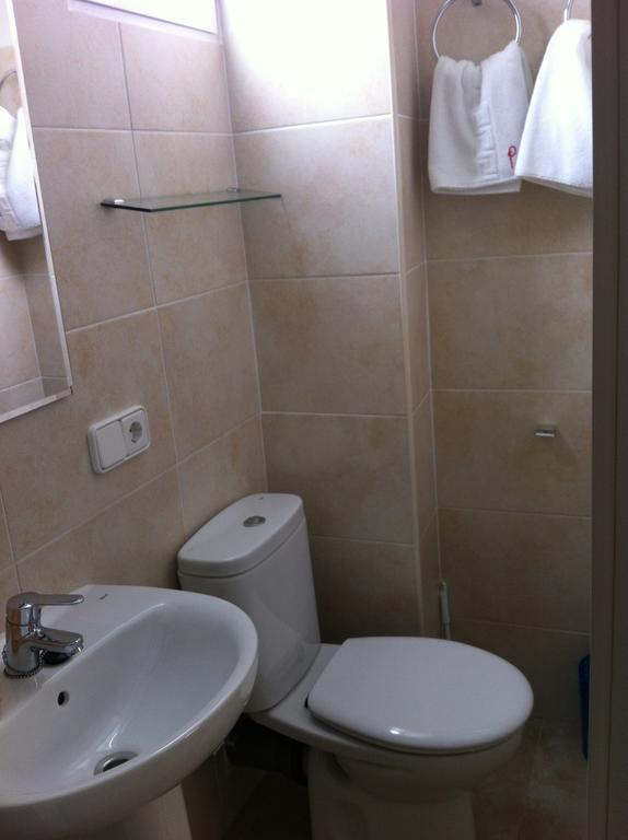 Hostal Pitiusa Ібіца Екстер'єр фото